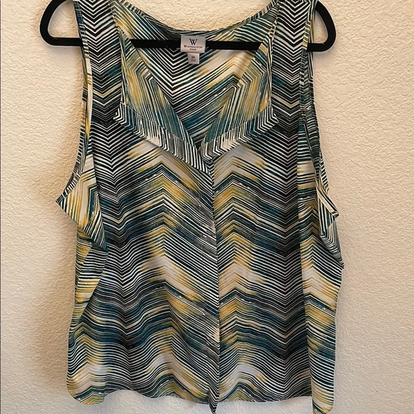 Women's Multicolor Chevron Top - Picture 1 of 2